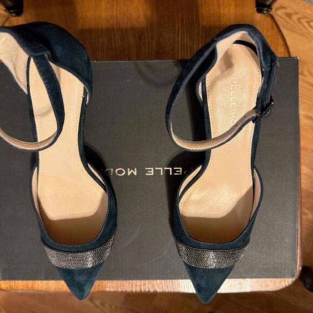 New in Box Pelle Moda Kelda Ankle Strap Heels Suede Size 7